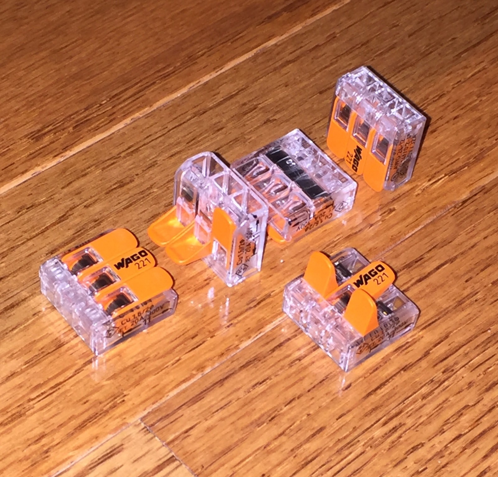 10 pcs WAGO 221-413 COMPACT Splicing Connectors 3 pole Lever Nuts FREE SHIPPING!