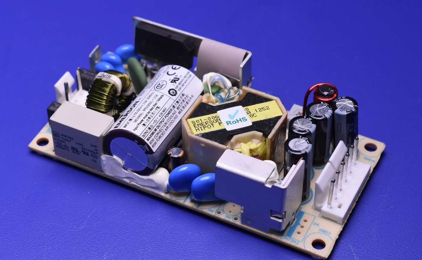 Emerson NPS64-M 15VDC 4A 60W Medical & ITE Approved Switching Power Supply NEW