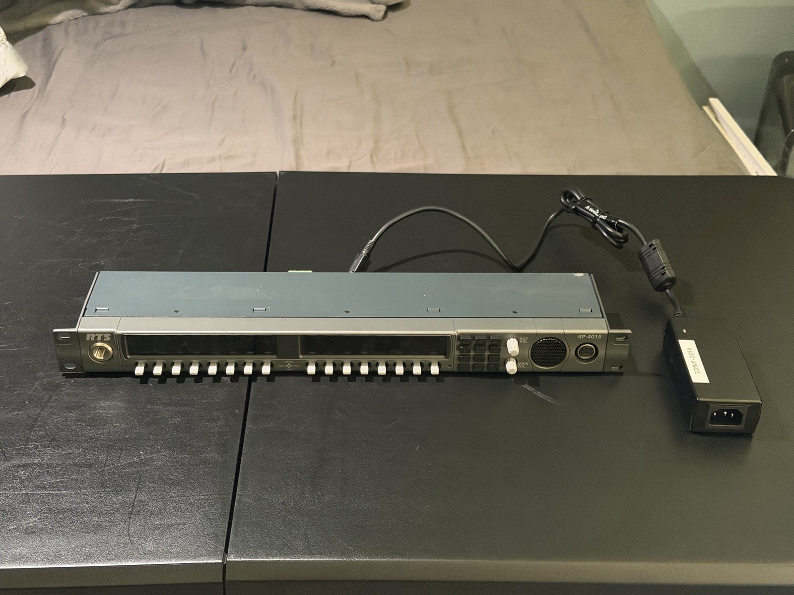 Telex RTS Intercom KP4016