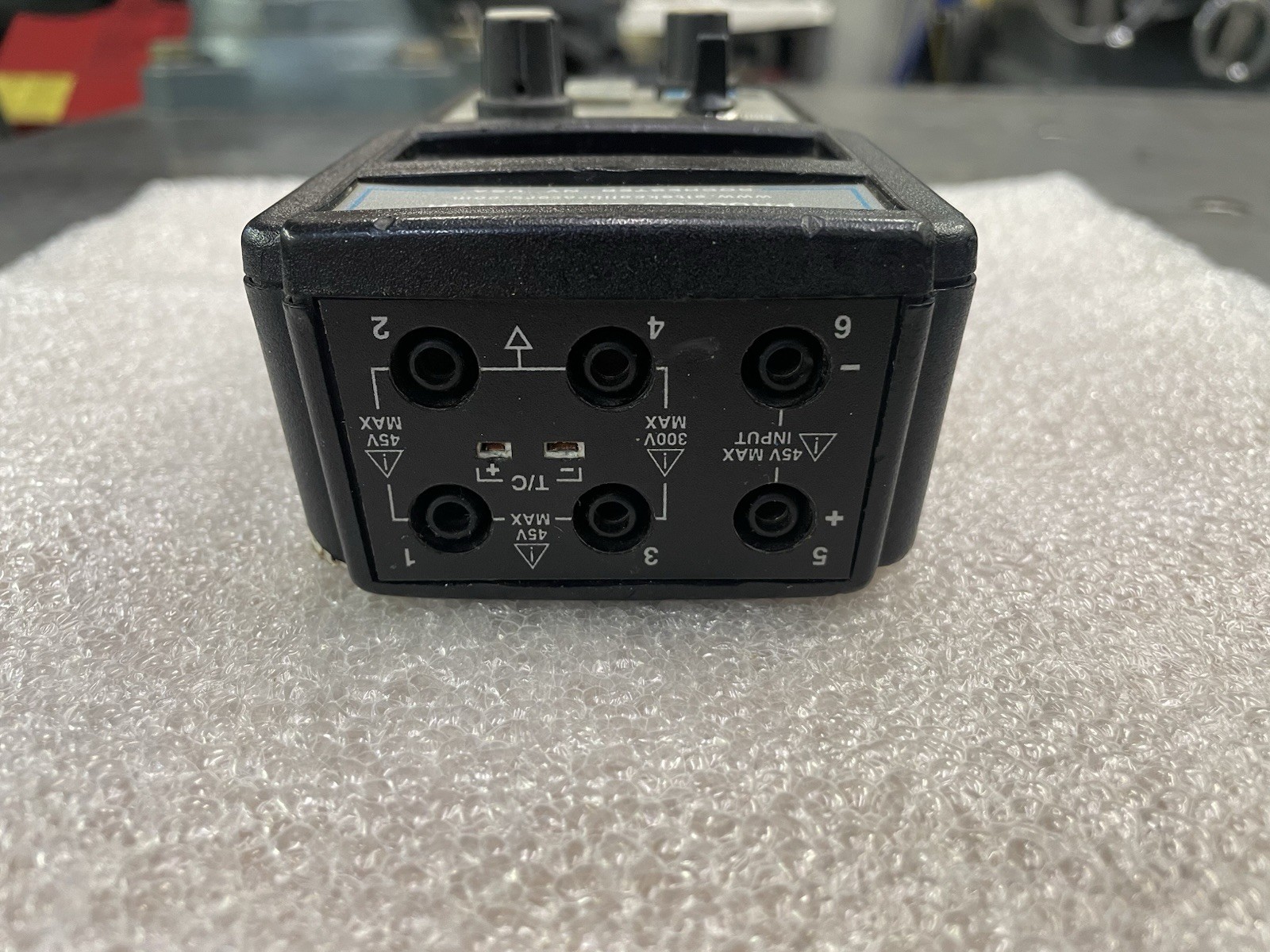 Altek TechChek 830 Portable Handheld Multifunction Process Calibrator