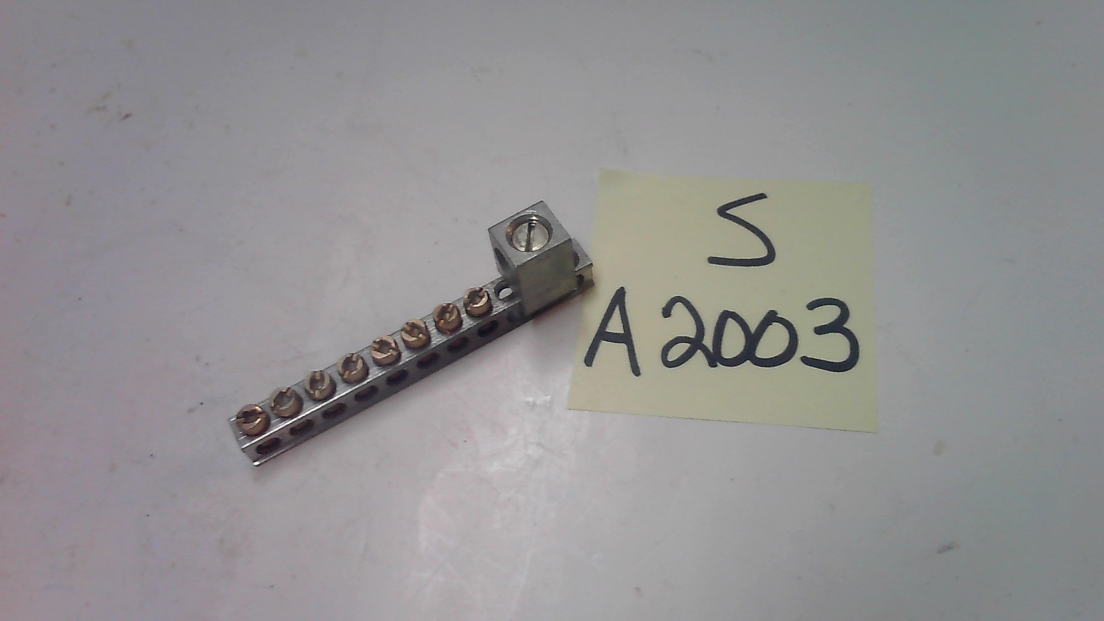 CA 206 GROUND BAR