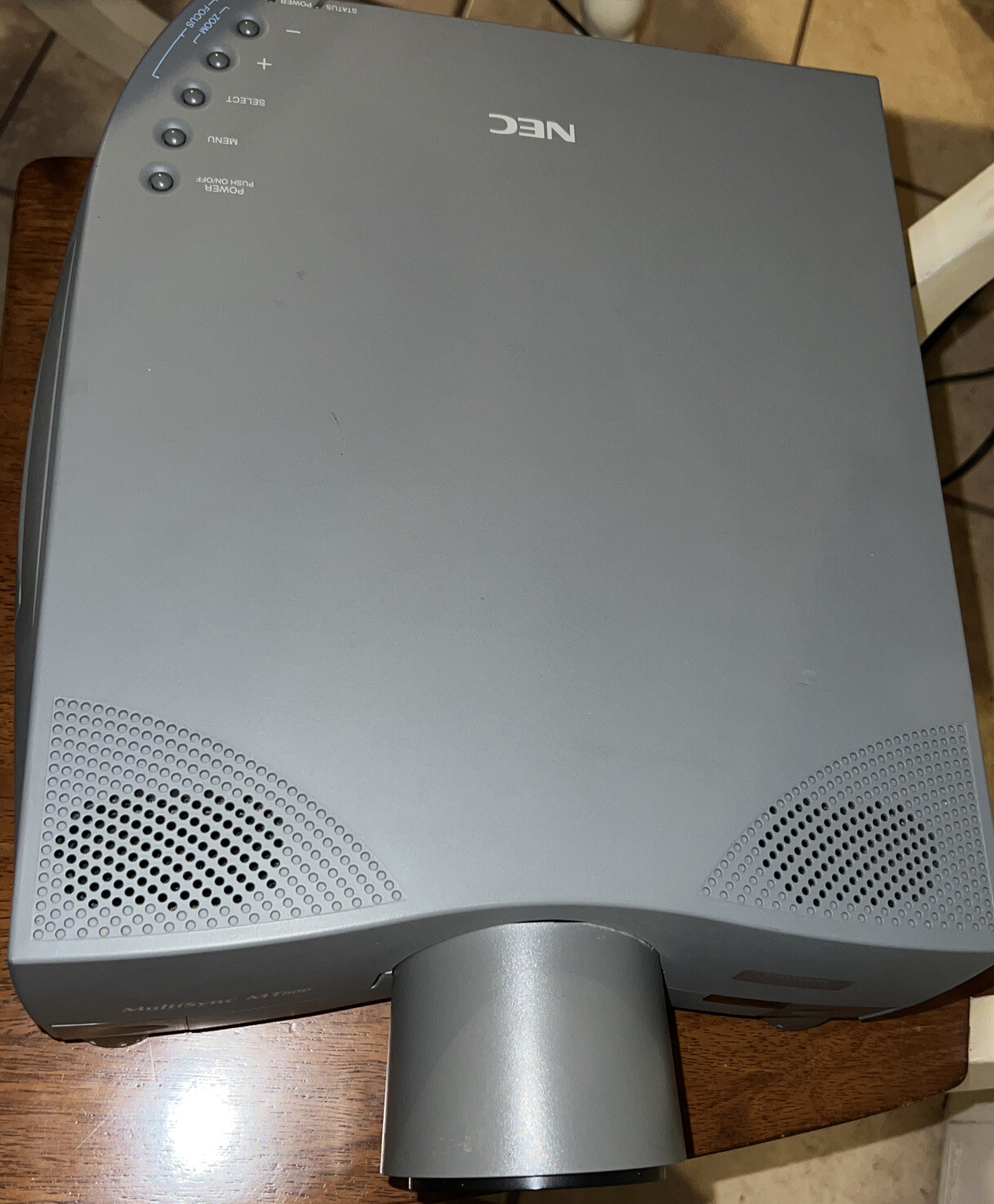 NEC MultiSync MT800 TFT LCD Projector Tested And Working! Read Desc!