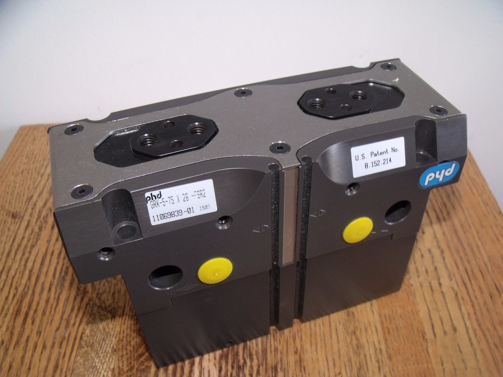 PHD GRK-5-75 X 26 -FSR2 Parallel Pneumatic Gripper Series GRK 5 75 x 26