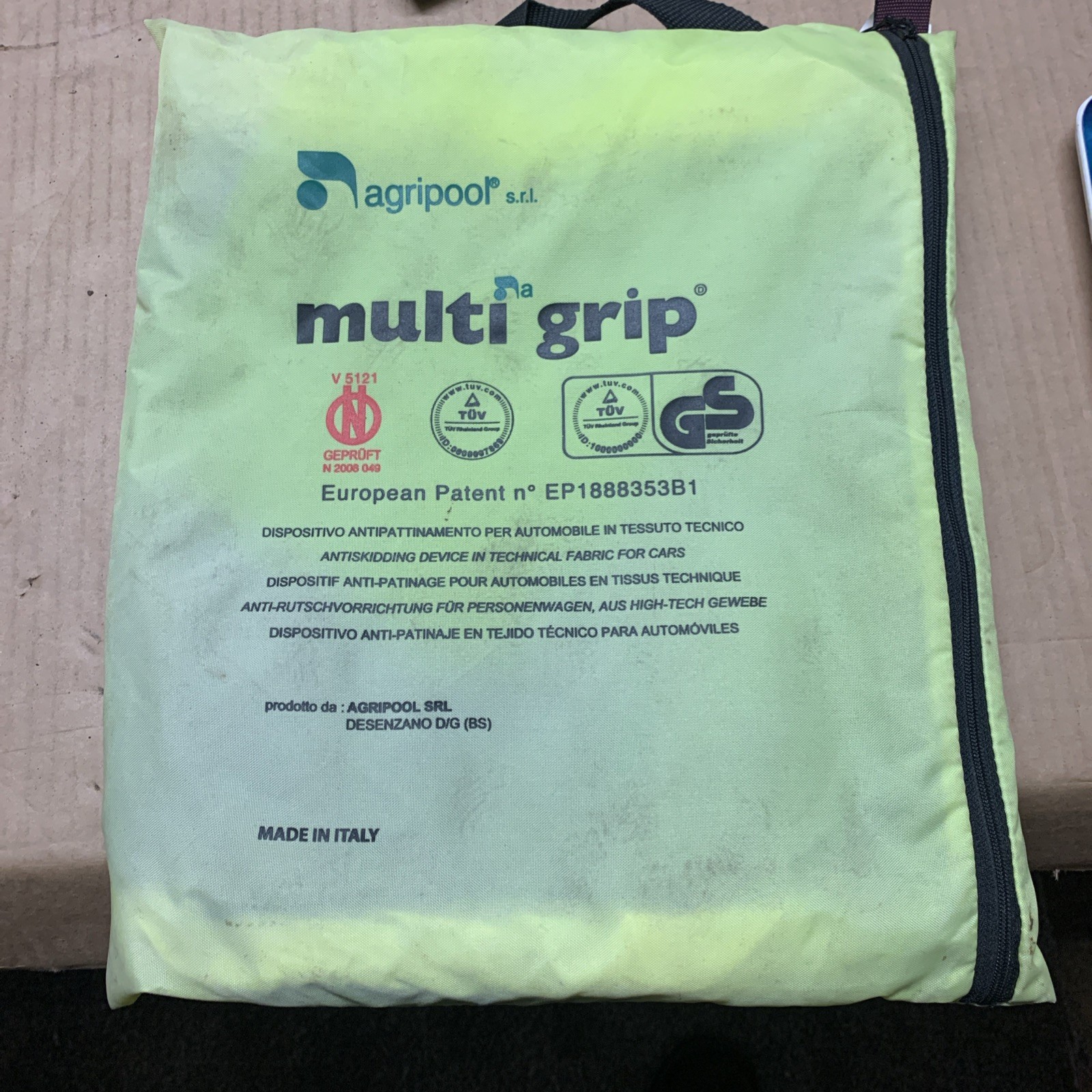 MULTI GRIP SNOW SOCKS TG 77 wheel sizes  13/14 15/16/17/18 new