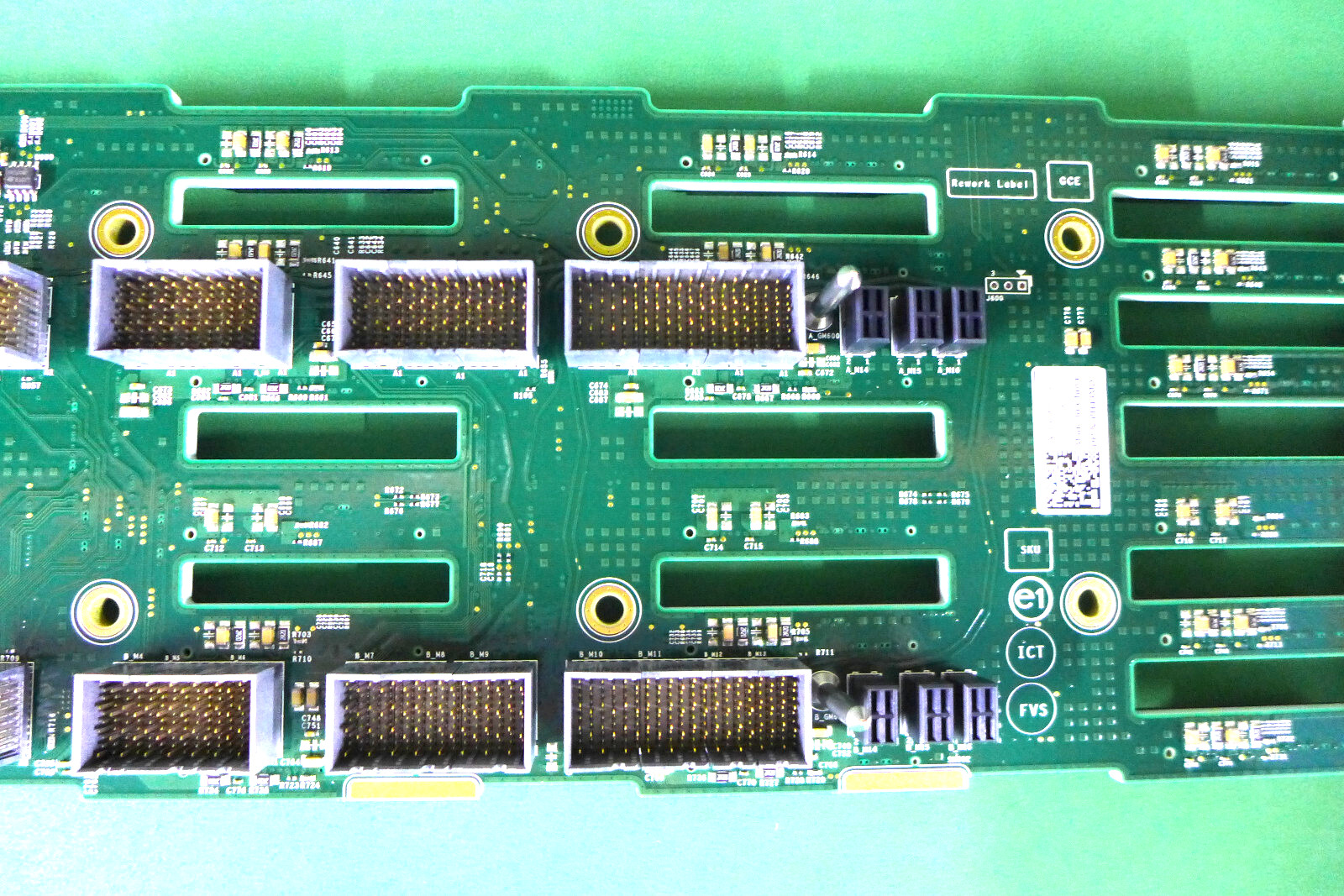 NEW Dell EqualLogic 30-Bay Storage Array Backplane H43MD