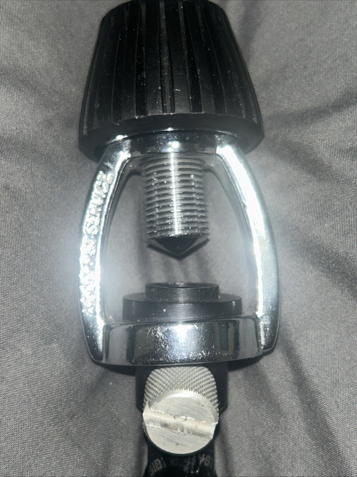 Submersible Systems Incorporated DIN to Yoke Adapter .