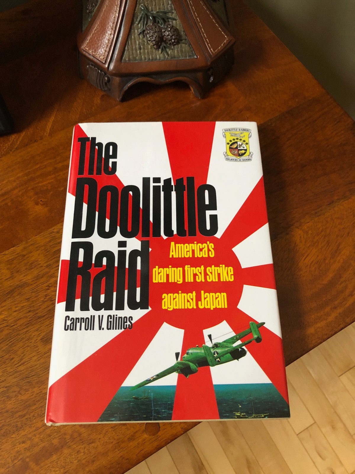 DOOLITTLE RAID **SIGNED** BY B-25 RAIDERS !!