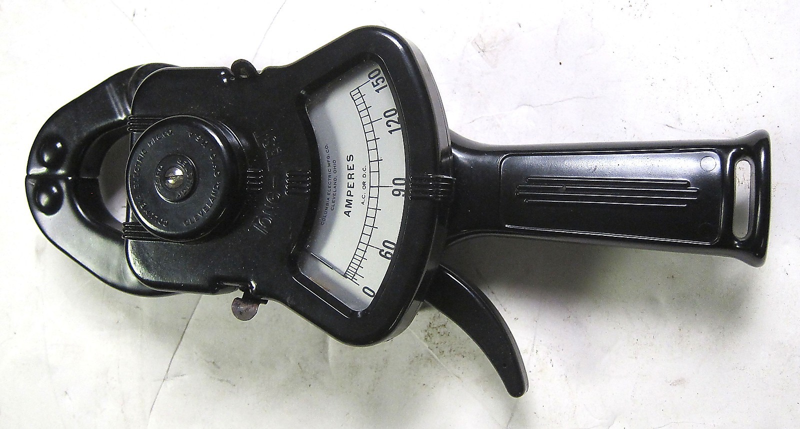 COLUMBIA ELECTRIC MFG. CO. TONG TEST AMMETER 0-150 INDUSTRIAL SURPLUS GOOD