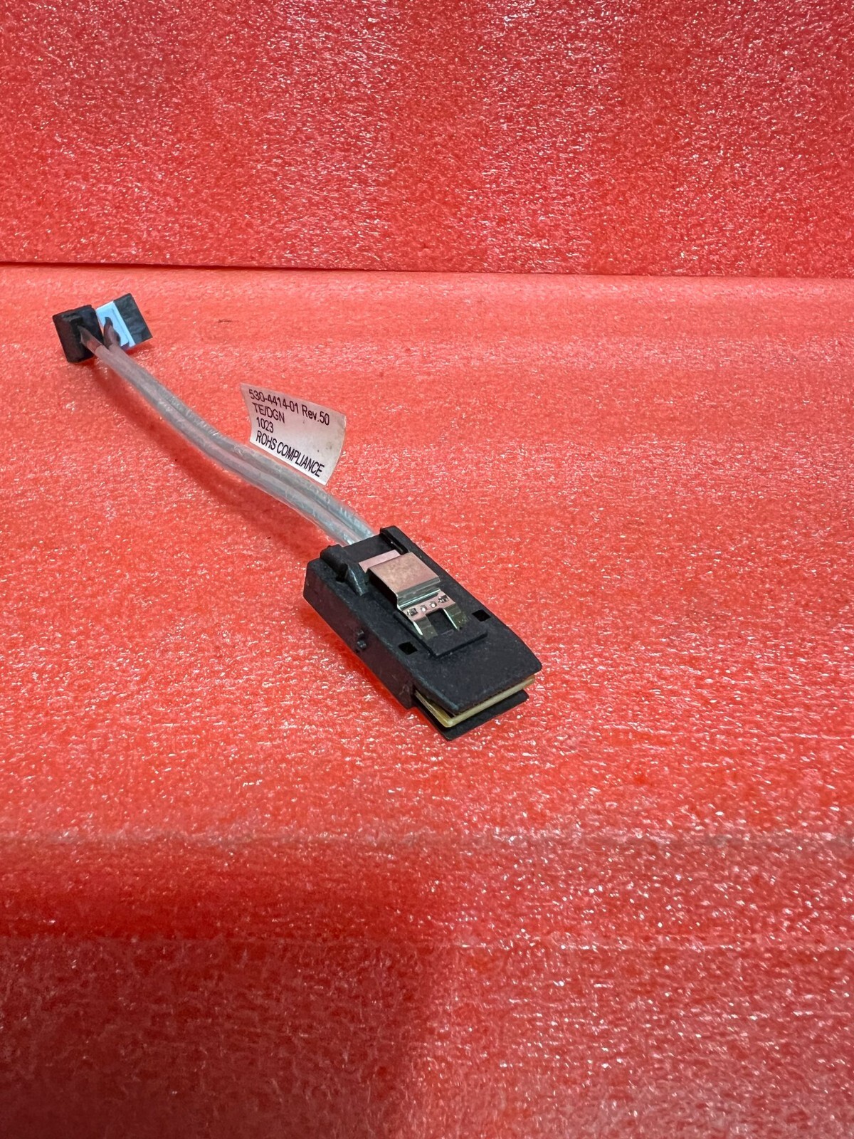 TE Tyco Electronics 8" Multi-lane Internal (SFF-8087) Serial ATA Breakout/Fanout