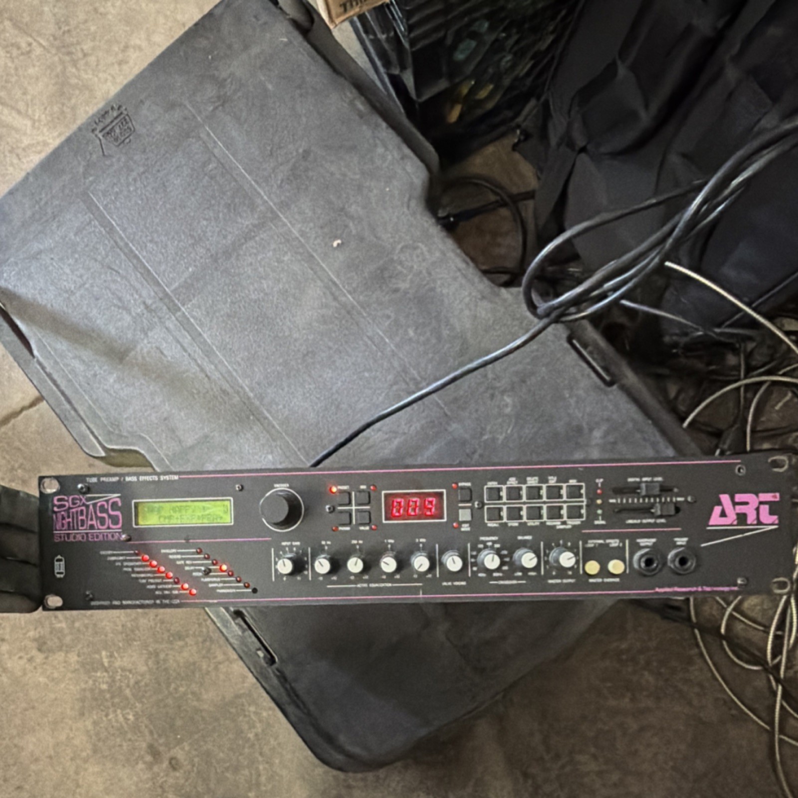 ART SGX Nightbass Studio Edition Tube Preamp &Bass Effects Rack