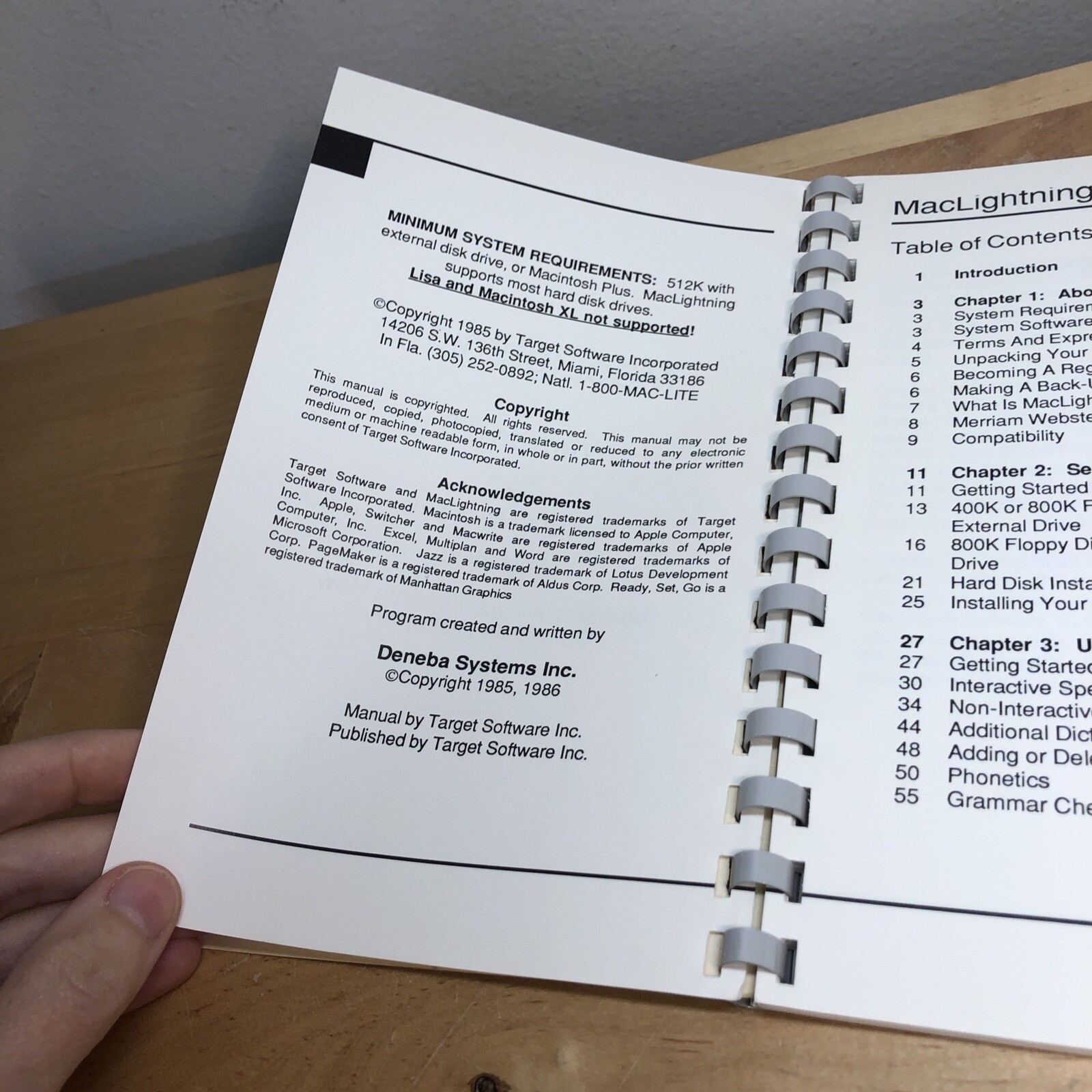 Vintage Mac Lightning MacLightning Apple Macintosh Computer Software Manual 1985