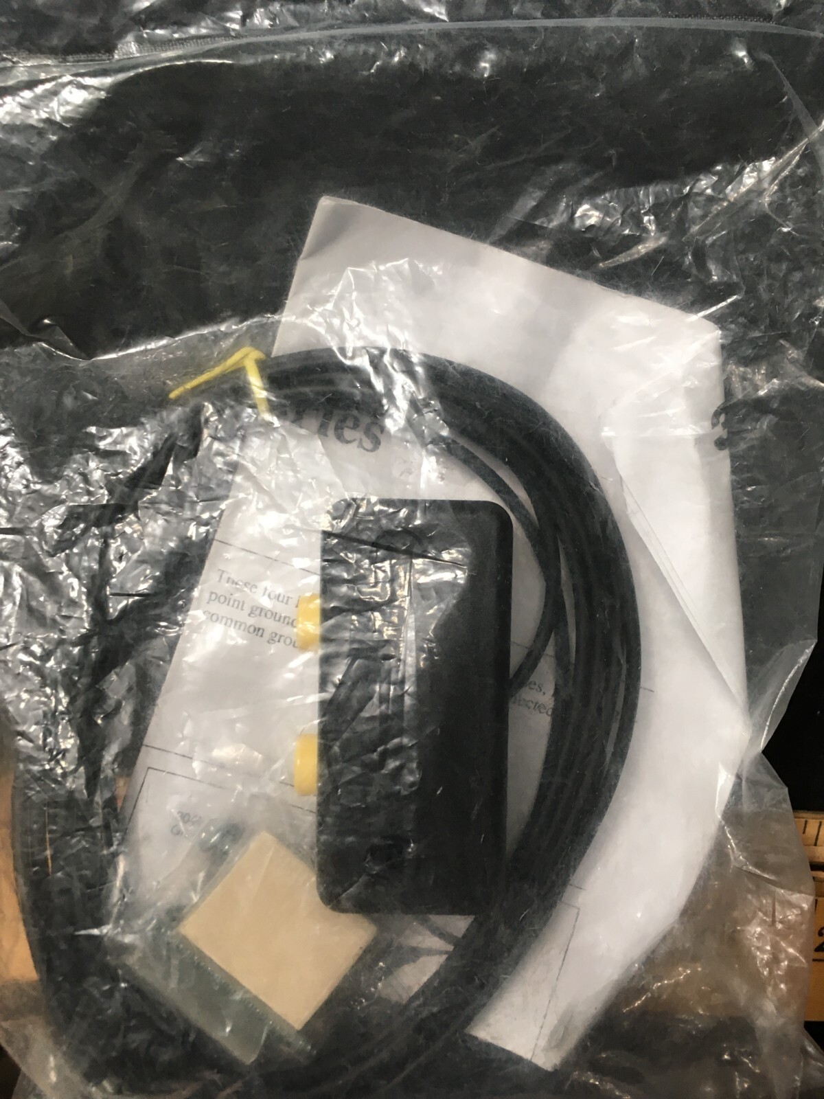 3M 3000 Series Grounding Accessories package