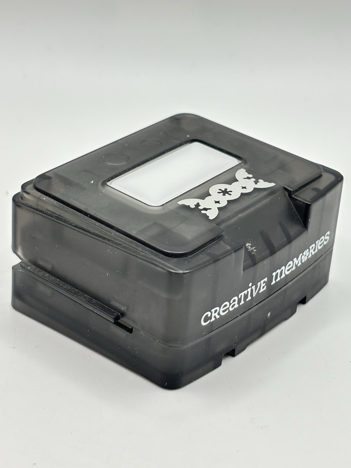 Creative Memories Border Maker SNOWFLAKE CHAIN Punch Cartridge BMC