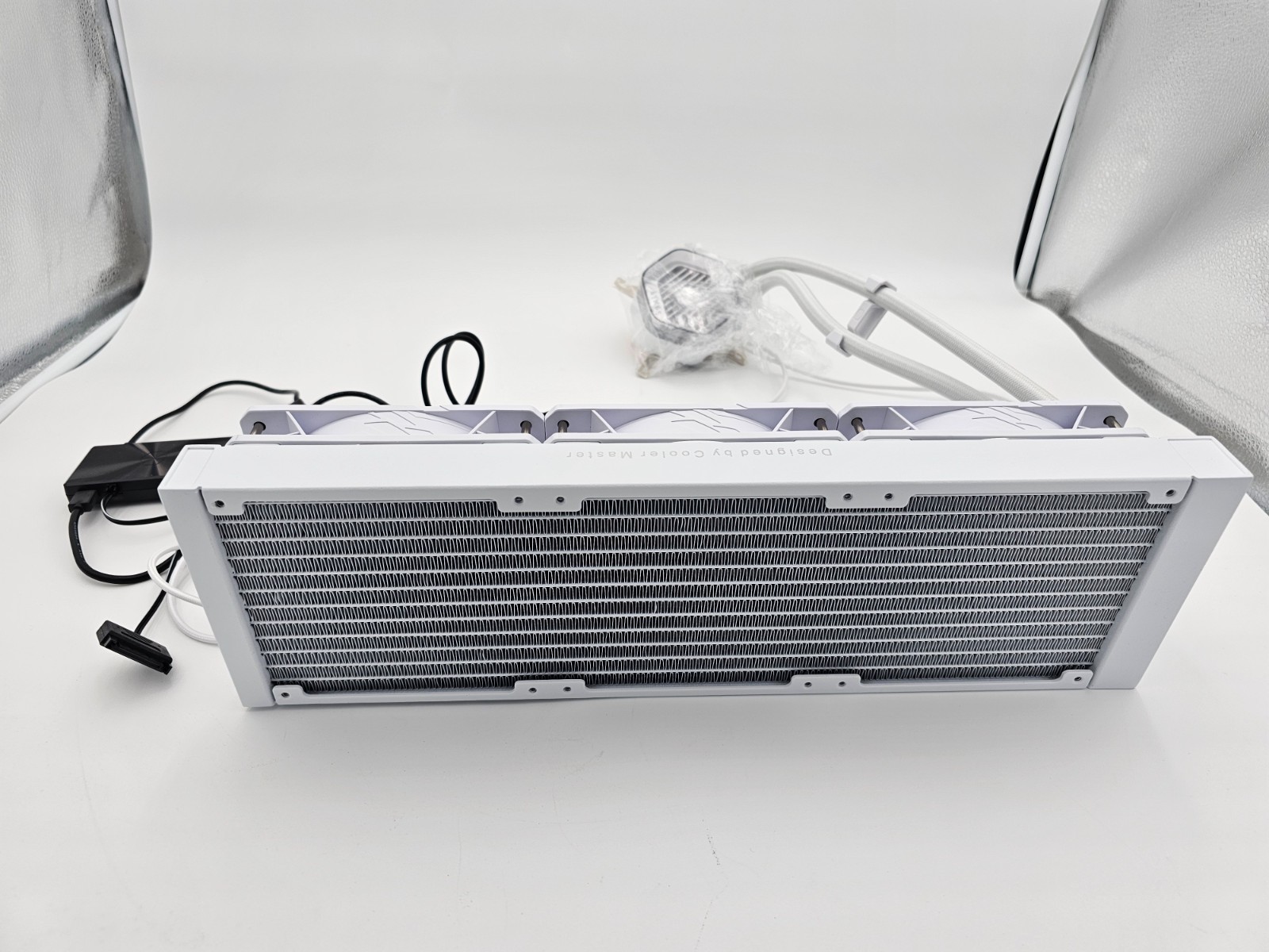 Cooler Master MASTERLIQUID 360 ATMOS White AIO Liquid Cooler