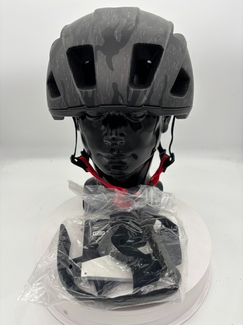 ALTIS Gravel Helmet Camo Size Large/X-Large
