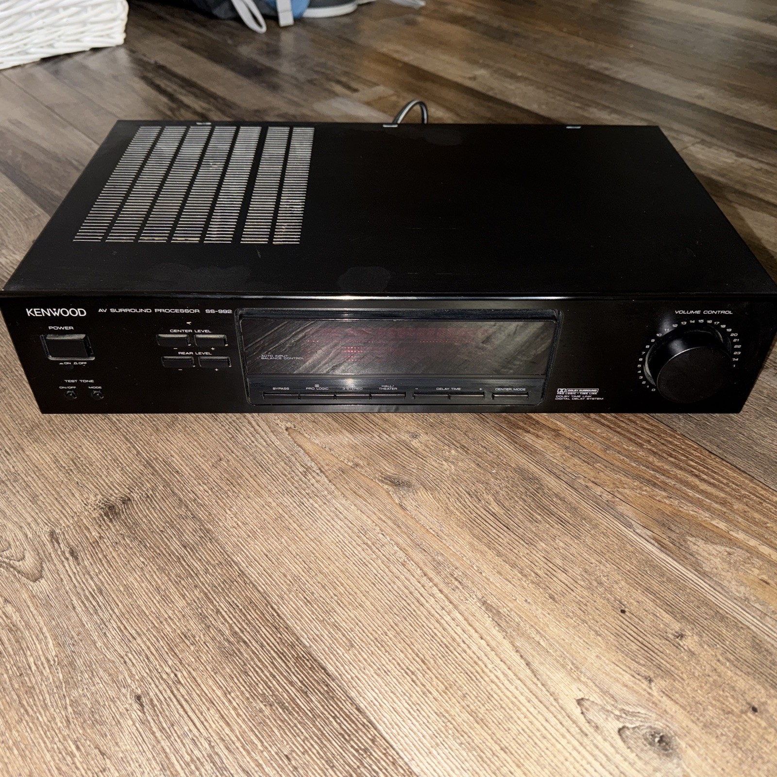 Kenwood Stereo Intergrated Amplifier SS-992 Vintage Tested Working No Remote