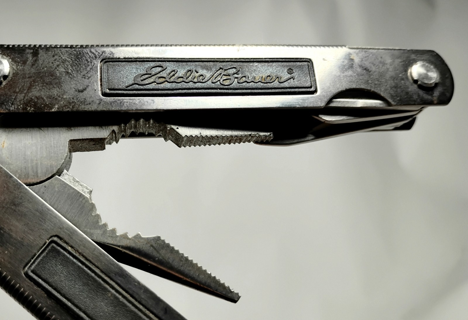 Eddie Bauer  Multi-Tool - Stainless - Lock Lever - Very Good Condition