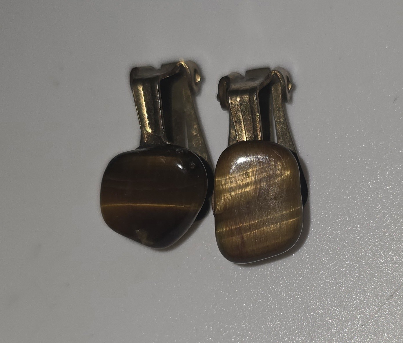 Vtg. Clip On Tigers Eyes Earrings
