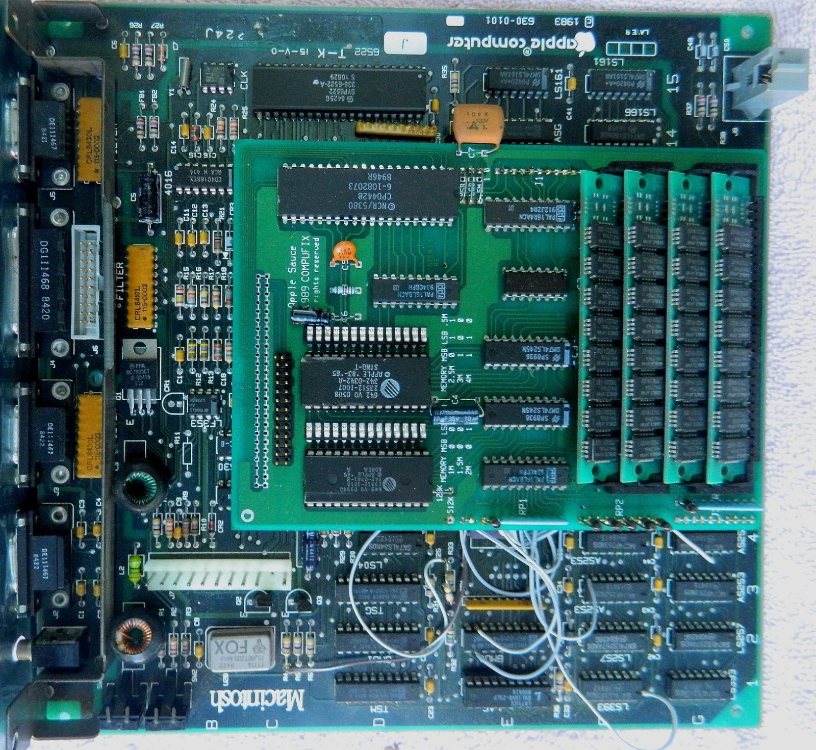 Apple Macintosh 128K M0001 Computer System with RAM/SCSI Board