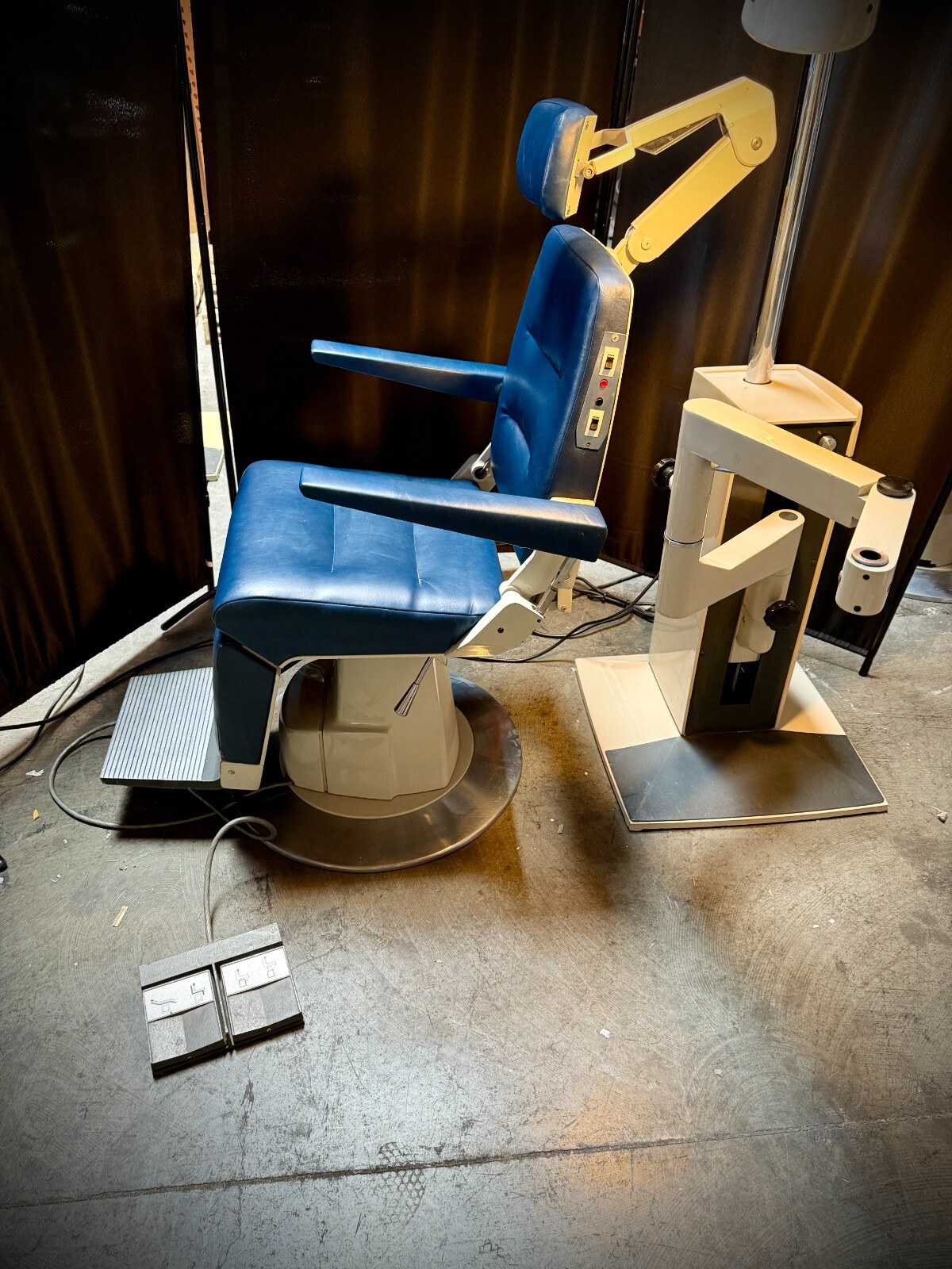 Reliance 980 Chair with 7720 Stand-Good Condition!