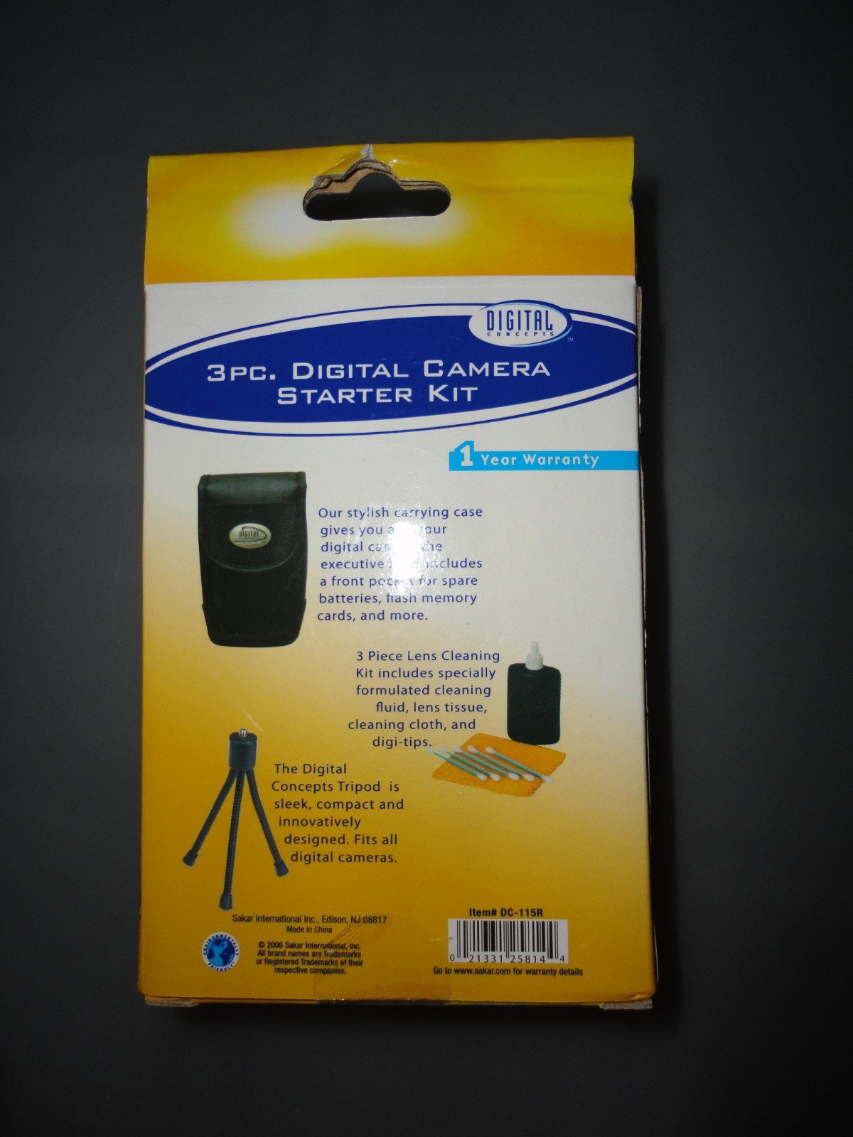 Digital Concepts 3-piece Digital Camera Starter Kit: Case, Tripod, Cleaning Kit