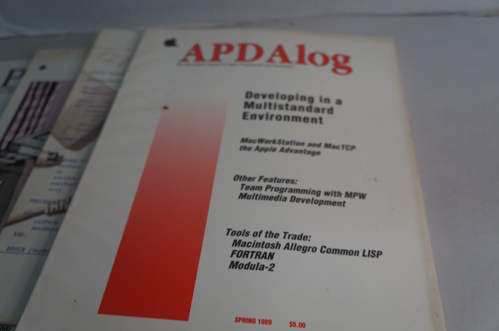 lot of 10 Vintage Apple APDAlog Catalogs For Programmers & Developers APDA Log