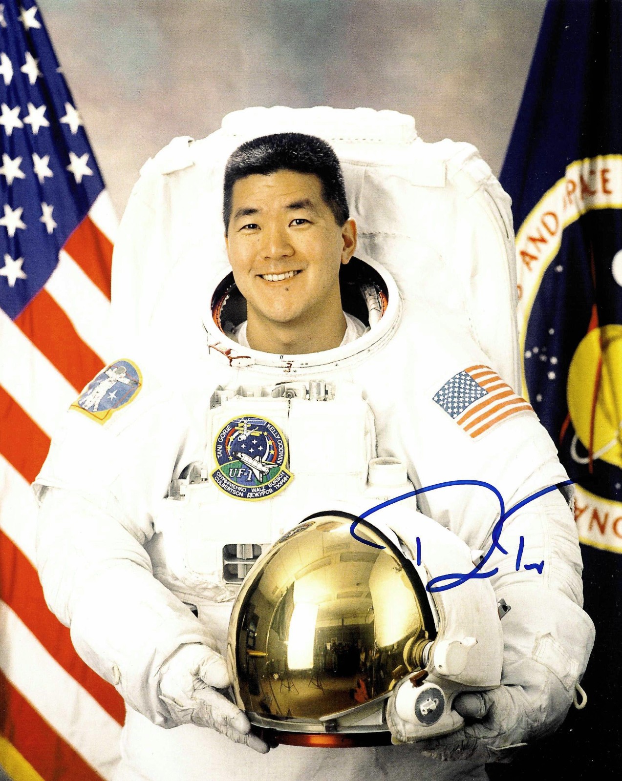 Astronaut Dan Tani (STS-108, STS-120, ISS 16) Hand-Signed 8x10'' Photo