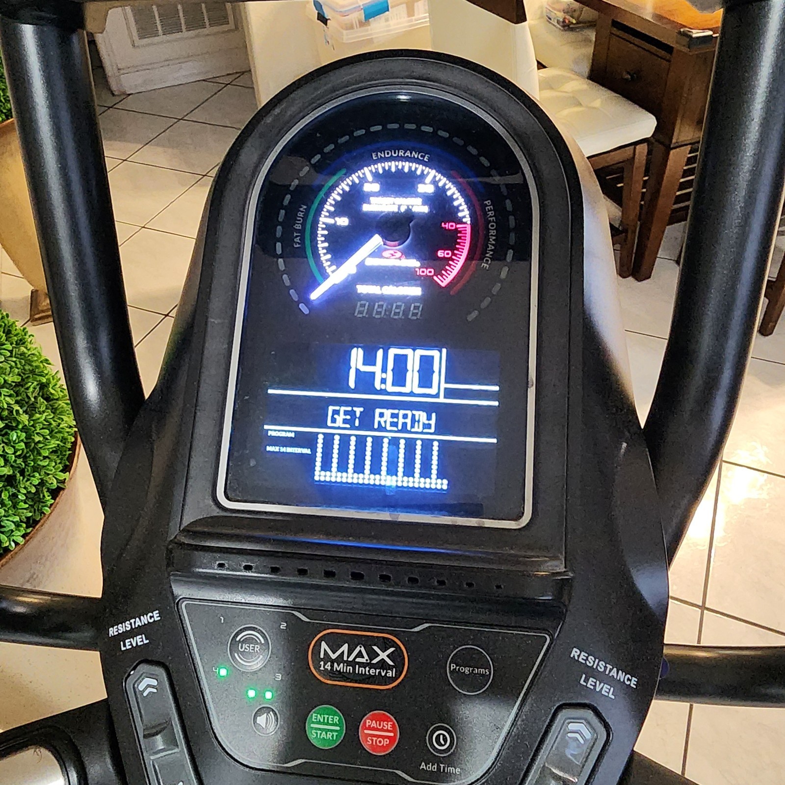 BowFlex Max Trainer M8