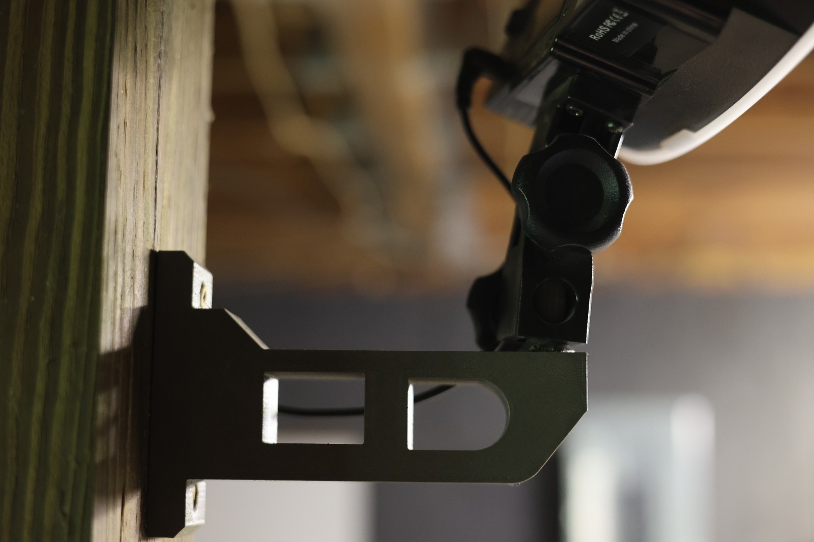 5/8" Baby Pin – Studio Light Wall Mount