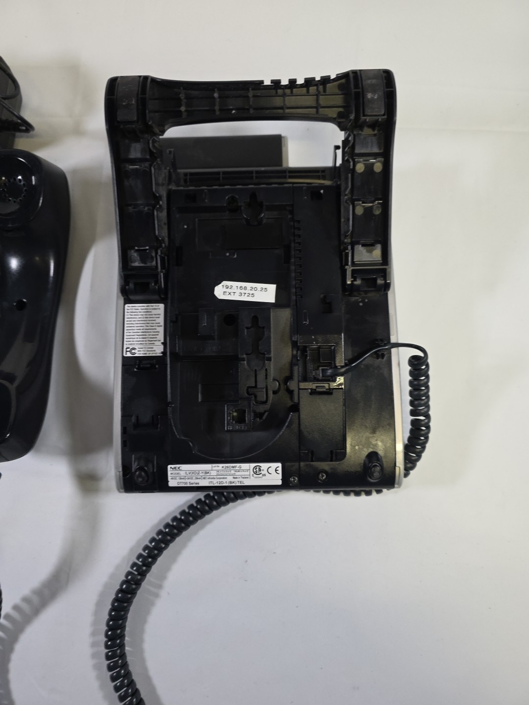 NEC ITL-12D-1(BK)TEL ILV(XD)Z-Y(BK) Lot# K26DMF-G Business Phone Plus Acc.