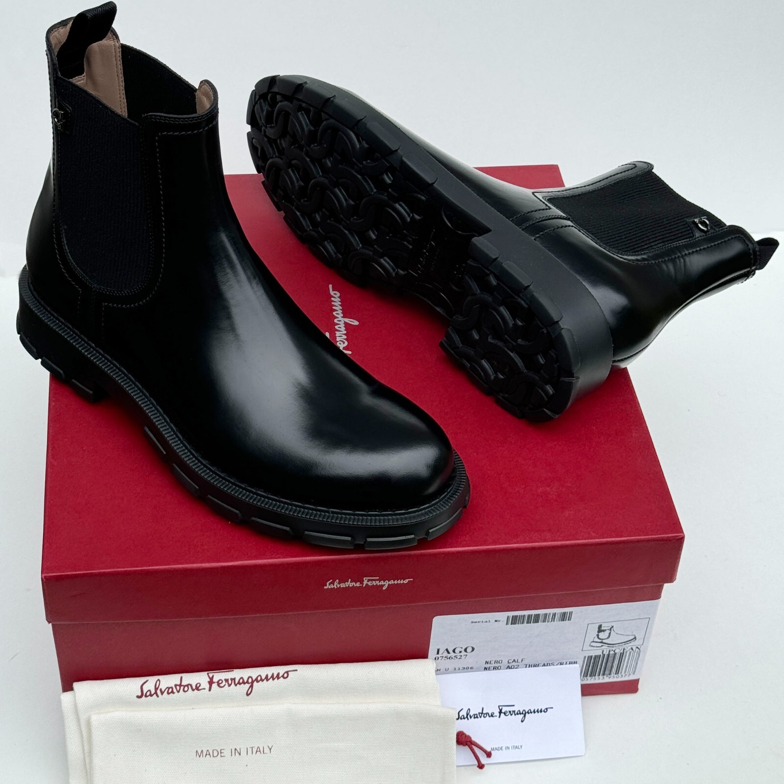 FERRAGAMO IAGO 9 D 42 Men's Black Leather Chelsea Gancini Boots Dress Casual