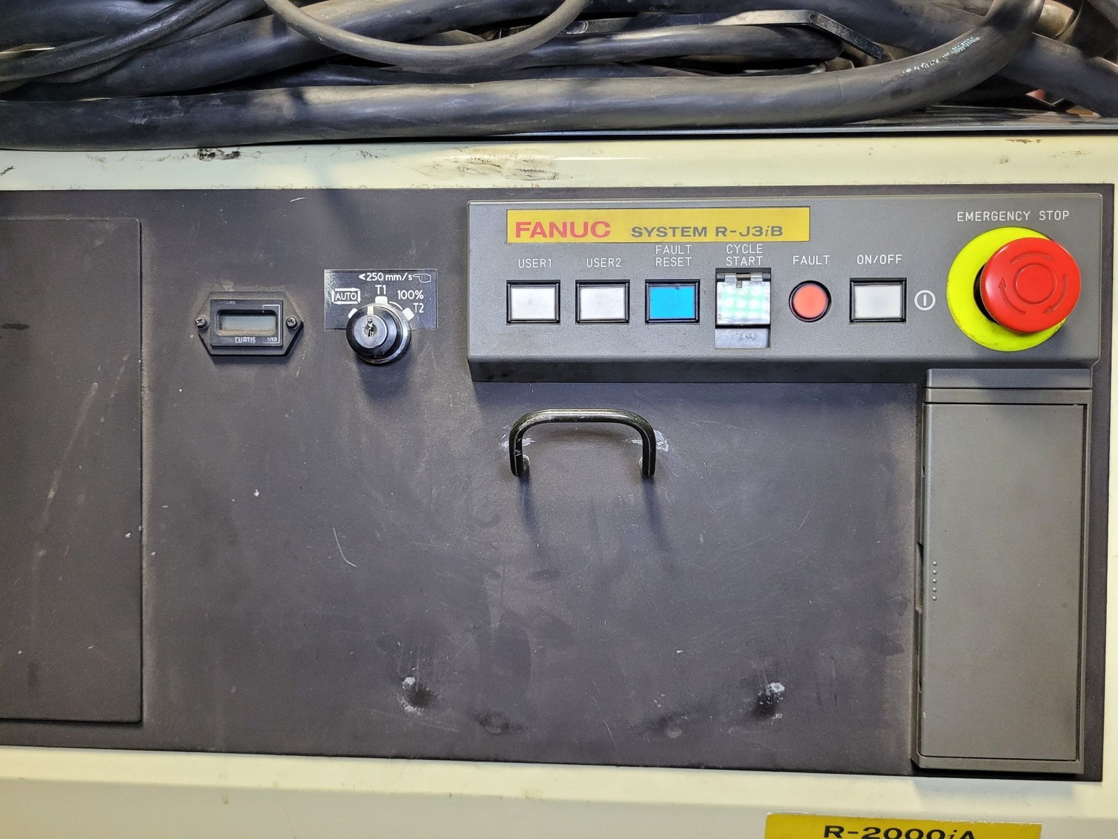 FANUC R‑2000iA/210F Complete w/ R‑J3iB Controller USED