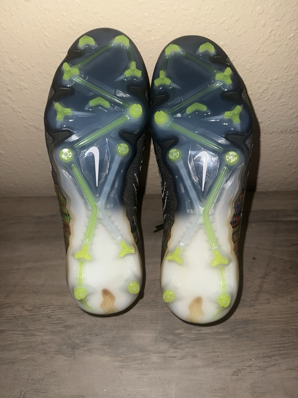 Nike Phantom GX Elite FG Low Top “Link Pack.” Size 6.5