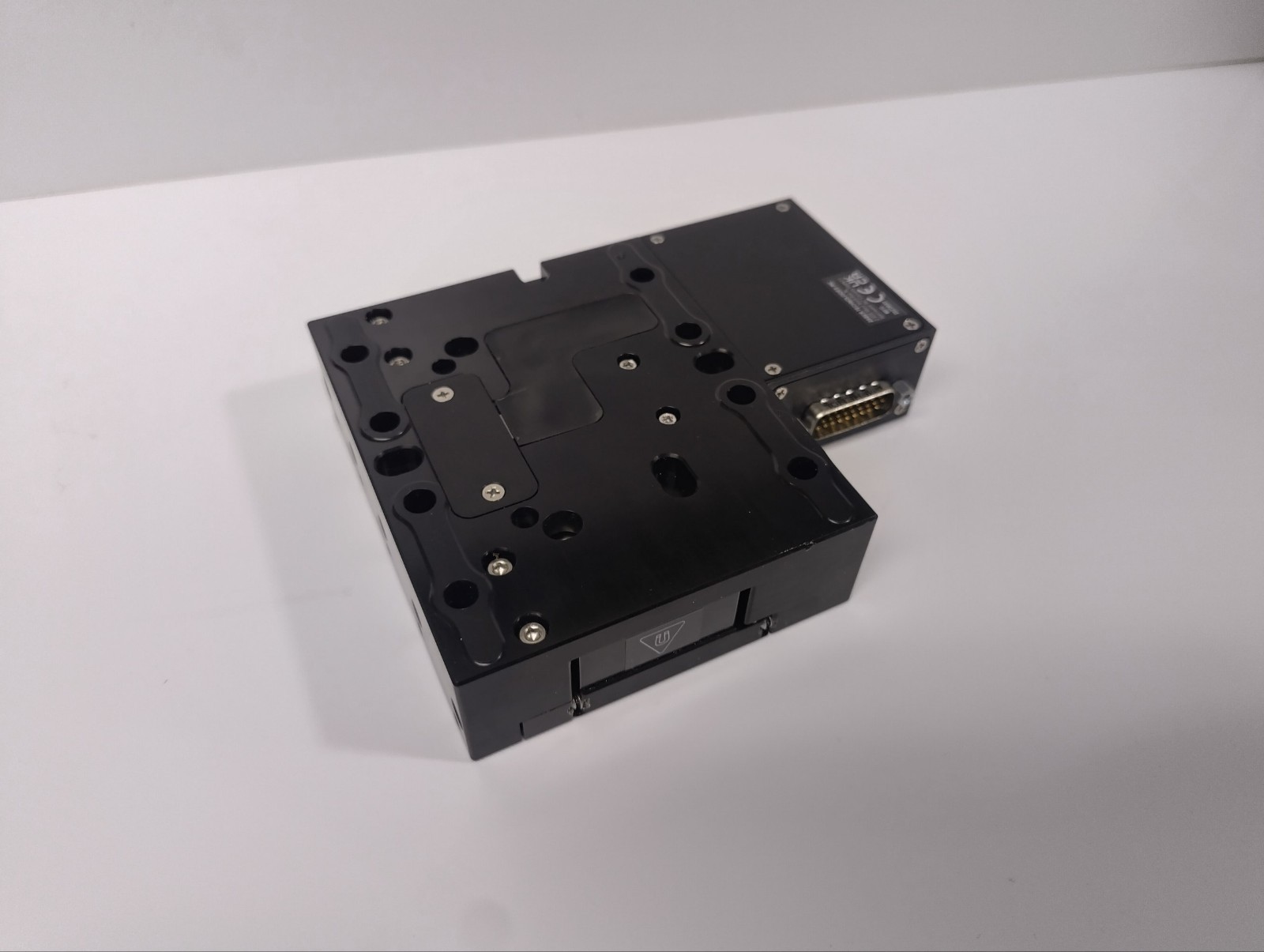 Zaber linear stage LDA025A-AE53T10A