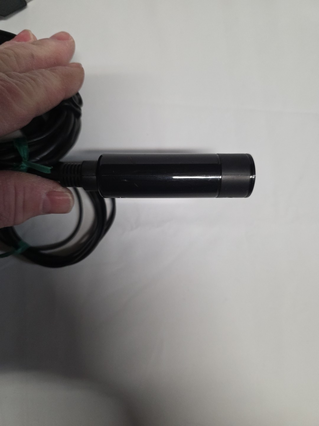 IOGEAR GCS22U: KVM Switch-2 ports