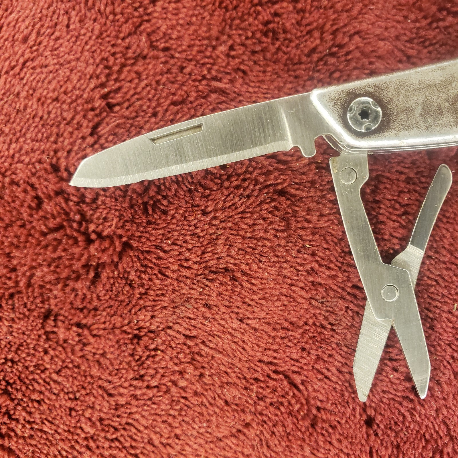 True utility Pocket Multi Tool BG22J