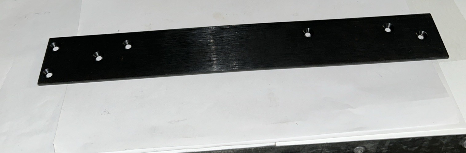 571116 Plate