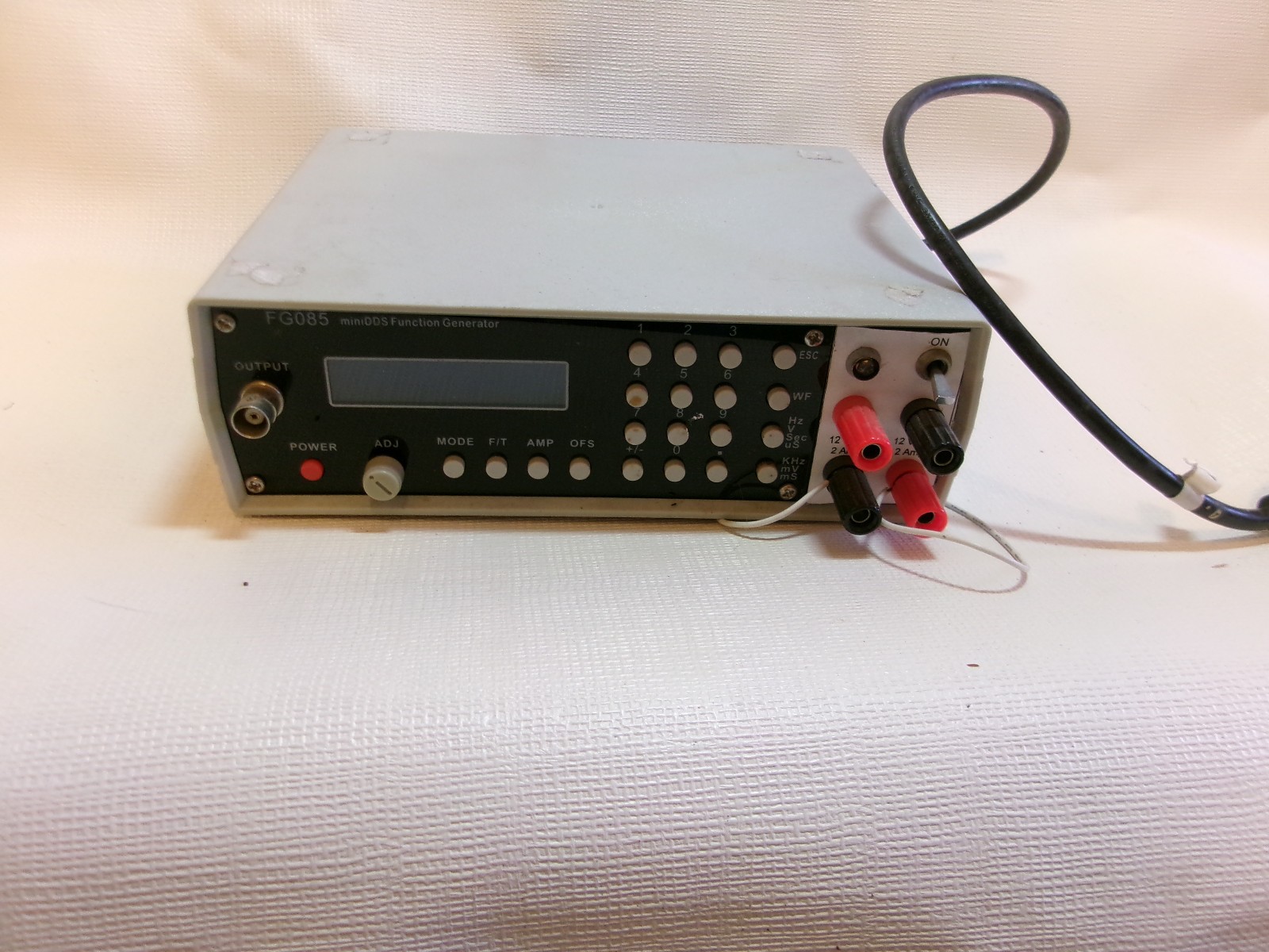 FG085 miniDDS Function Generator Tested