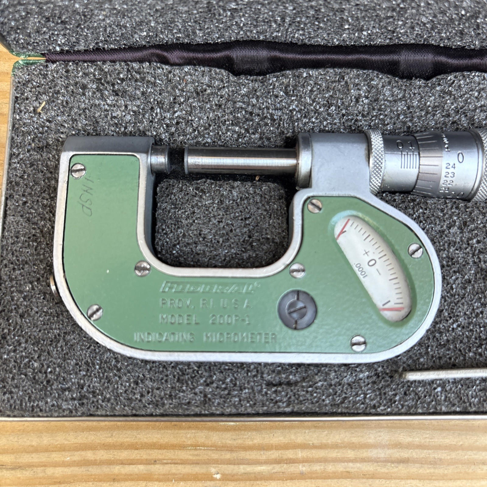 Federal 200P-1 Indicating Micrometer with Case