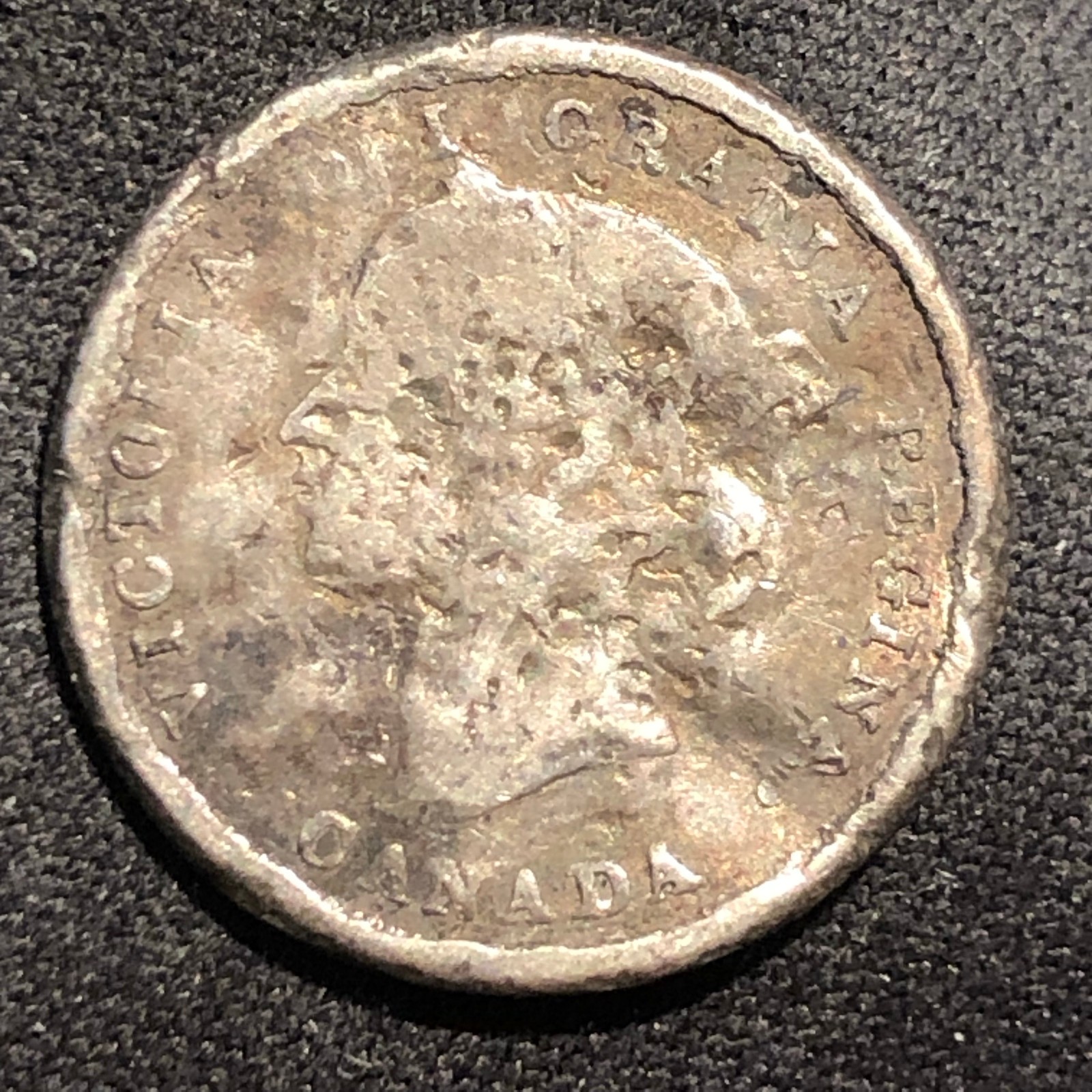 1858-1901 Canada 5 Cents Queen Victoria Silver Coin - AG (About Good) Condition
