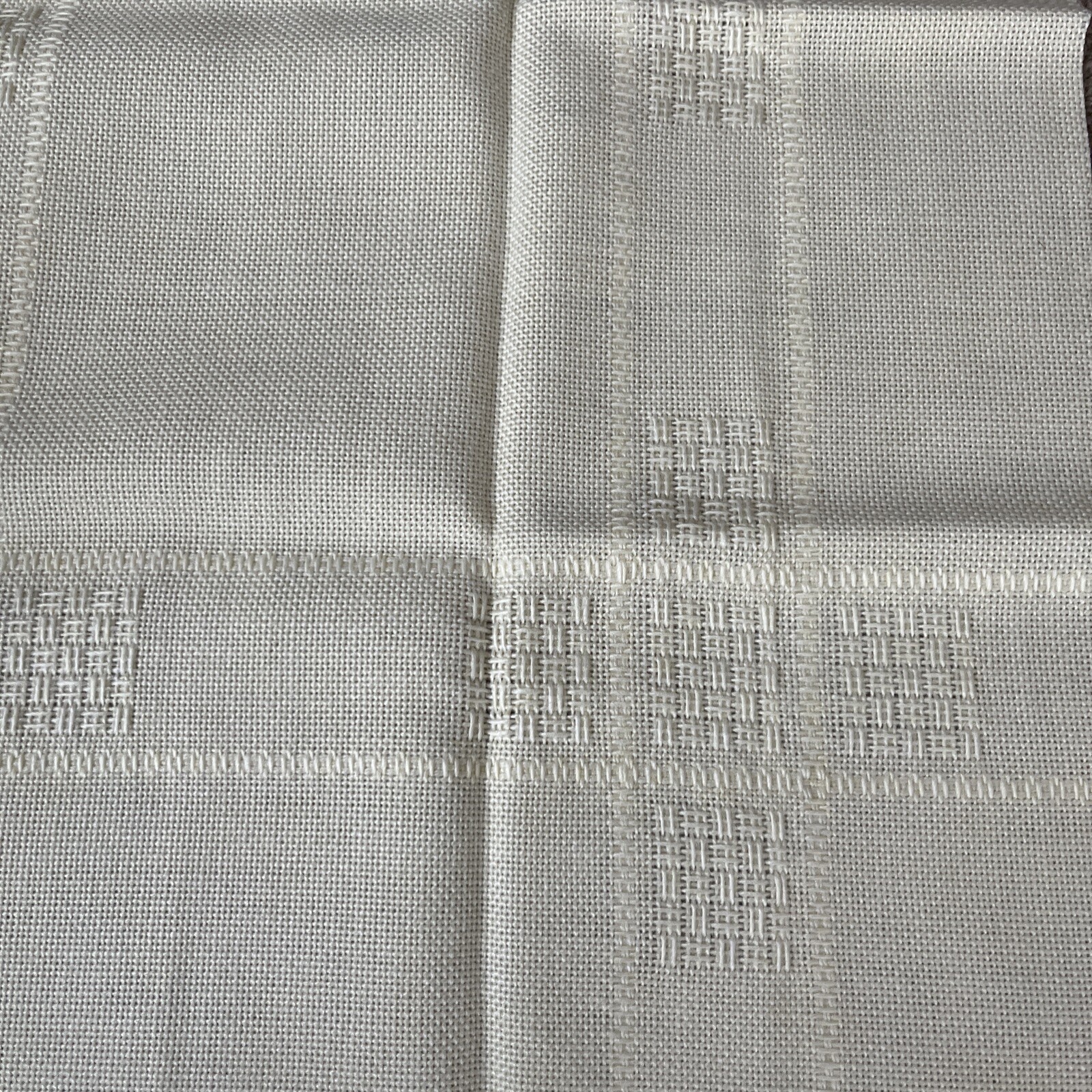 Alba Crosstitch pillow Fabric -ivory