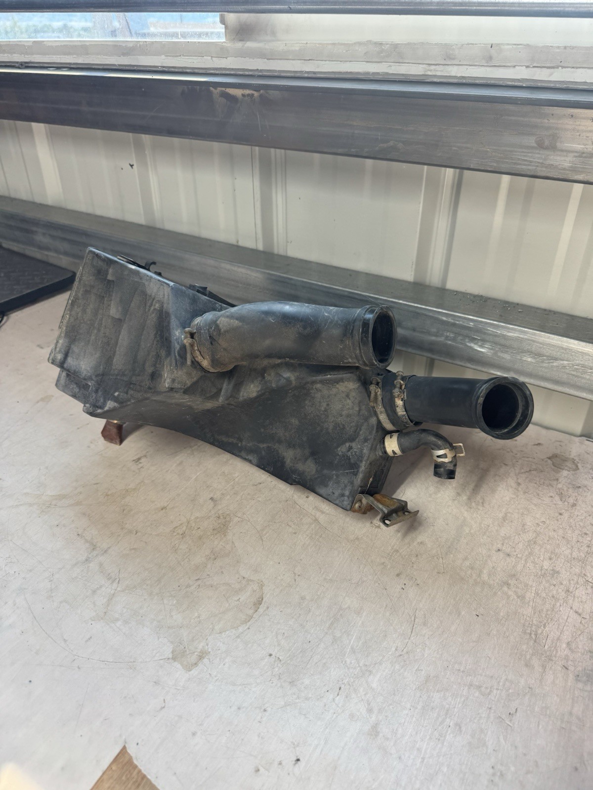 1983 - 1986 Yamaha Tri Moto Ytm225DX Oem Air Box