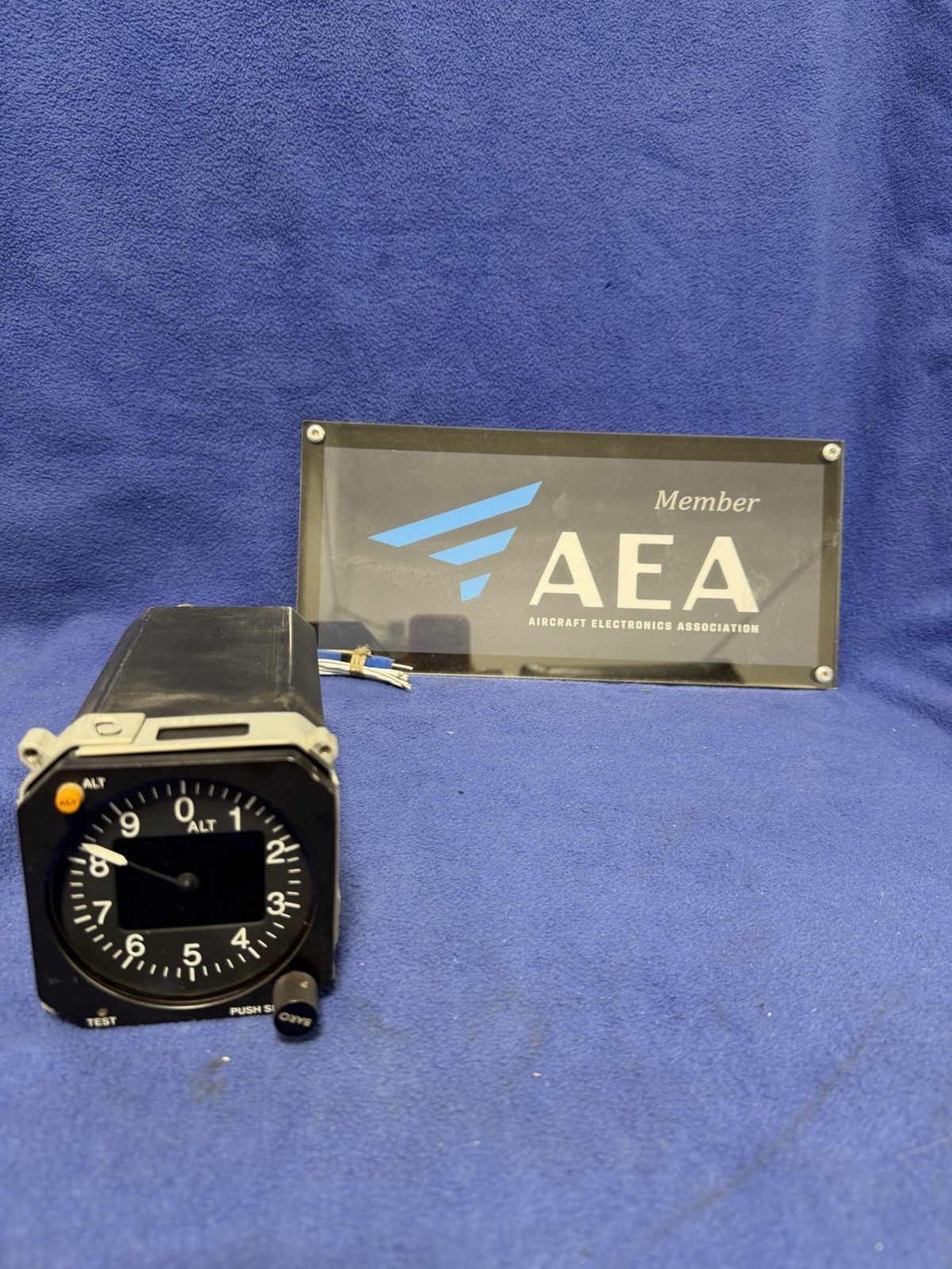 AIR DATA DISPLAY UNIT P/N 9D-80130-31
