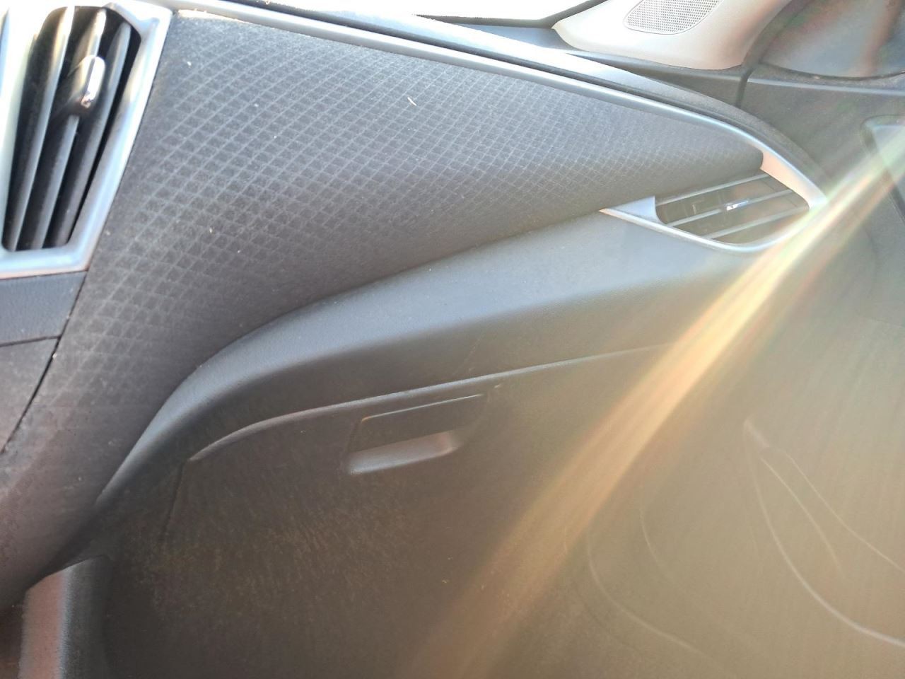 MALIBU    2022 Glove Box 4898922