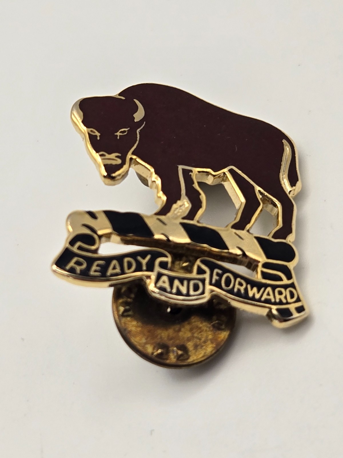Vintage Army "Ready and Forward" 10th Cavalry Regiment DUI Pin
