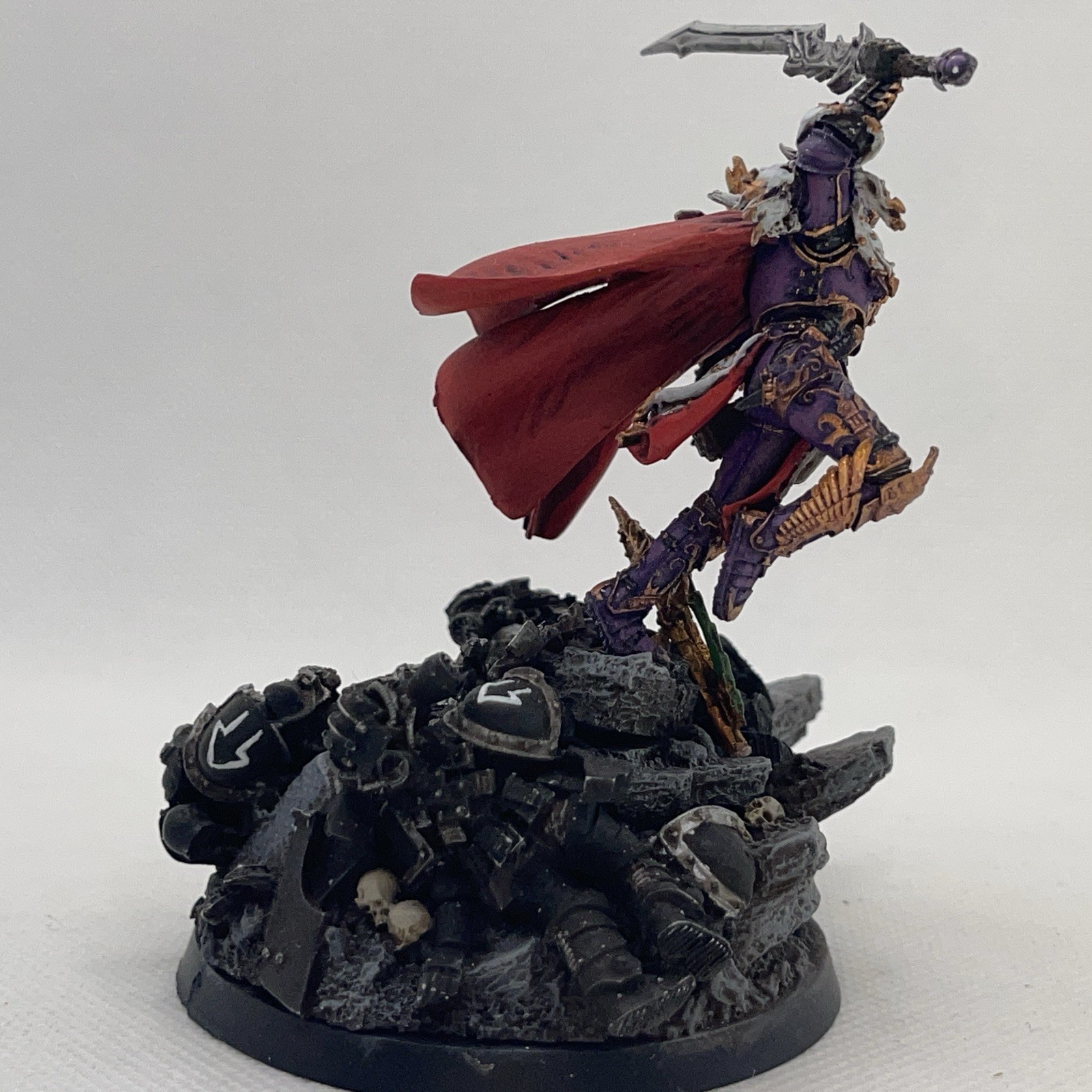 Games Workshop - 30k The Horus Heresy - Primarch Fulgrim - Painted Magnetized ￼