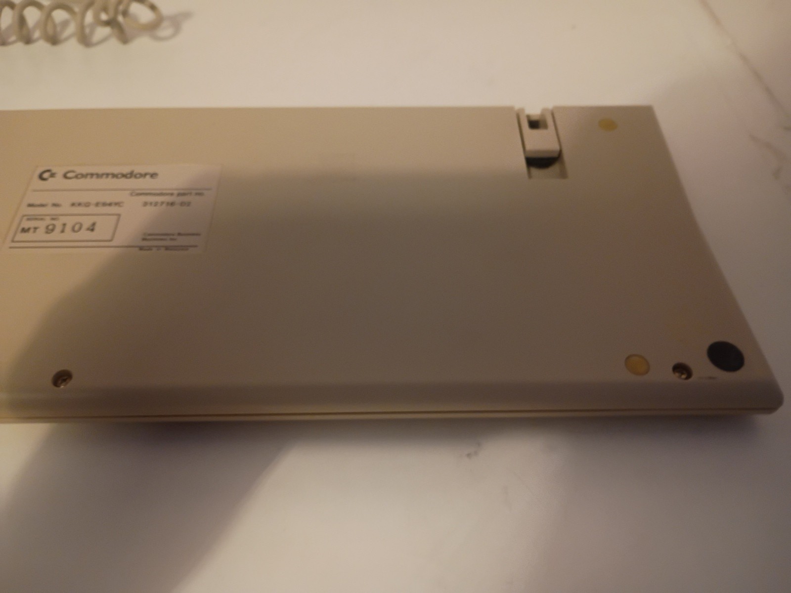 Commodore Amiga Computer Keyboard KKQ-E94YC -2000/3000 - Clean Untested