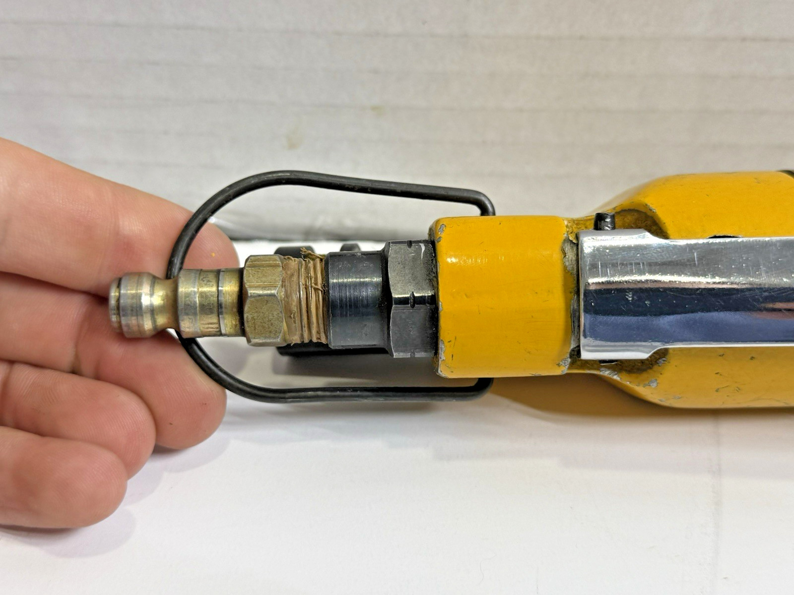 Vintage Uryu UX-500SD Hydraulic Inline Pulse Air Screwdriver No. 673243 UNTESTED