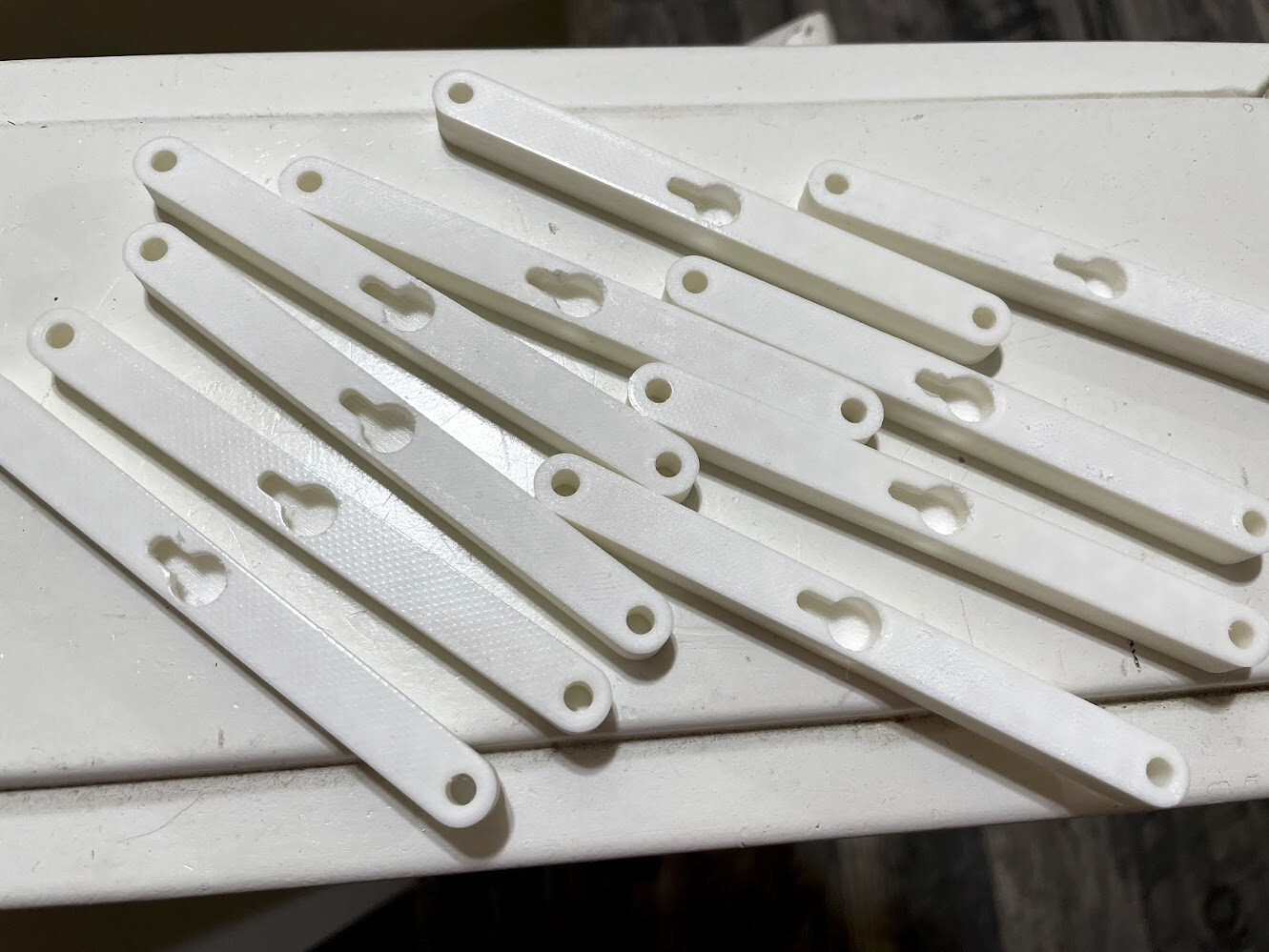 Xbox 360 FacePlate wall mounts, none damaging, hanging display