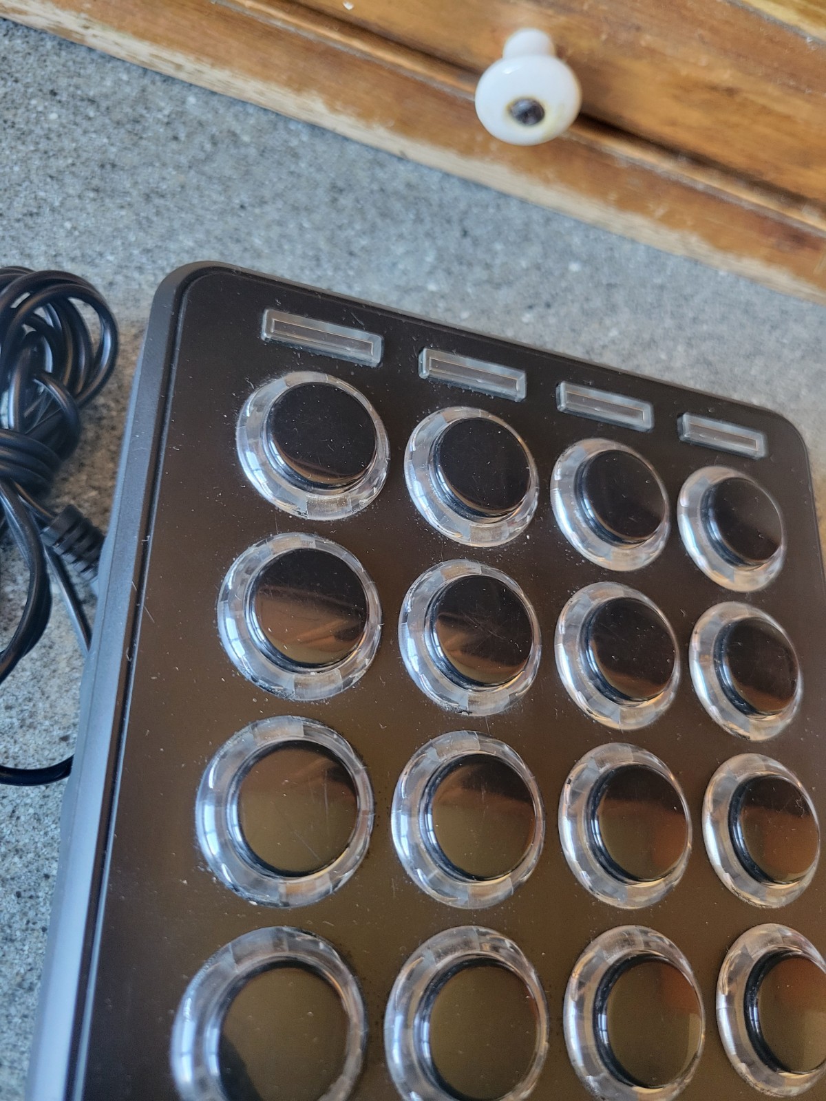 DJ TechTools Midi Fighter 3D MF-0005 - 16-Button Performance MIDI Pad UNTESTED